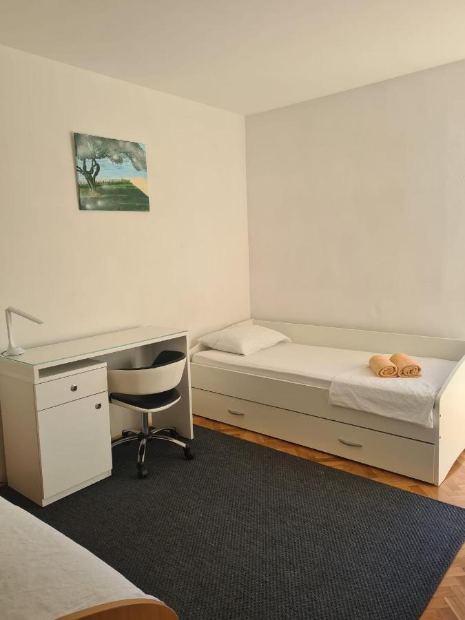 Apartmani Domink